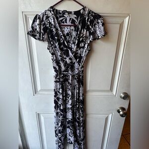 INC International Concepts Black & White Floral Maxi Dress